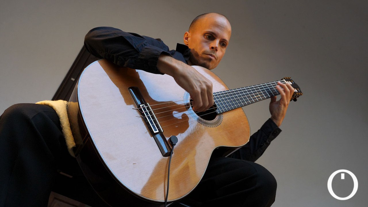 UCOCultura lleva la guitarra a los patios de la Universidad