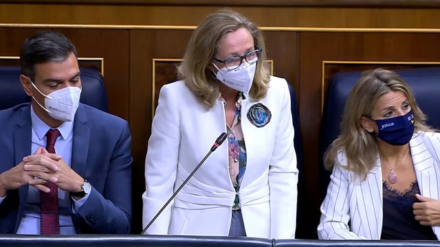 Calviño desmonta las acusaciones de Vox: Somos el Gobierno más controlado de la historia