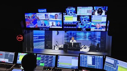 Darmanin annonce la dissolution de six lieux de culte et de plusieurs associations