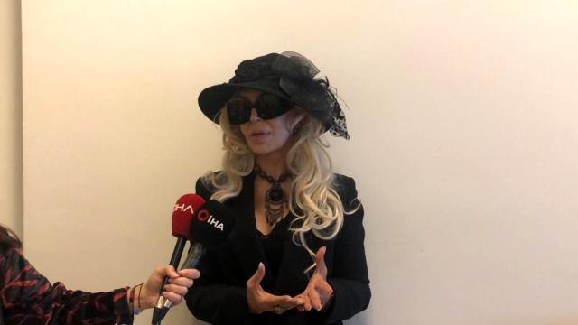 'Sanal aşk oyunu' davasında 'Sisi' lakaplı Seyhan Soylu hakkında yakalama kararı