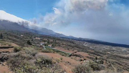 La Palma'daki yanardağda devam eden patlamalar bölge halkının yaşamını tehdit etmeye devam ediyor