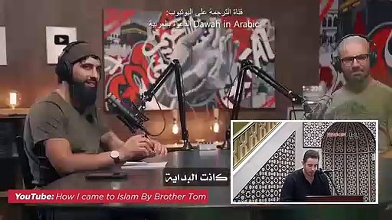 شاب إسترالي يتذكر أيام اسلامه الأولى بالدموع - Australian young man converts to Islam