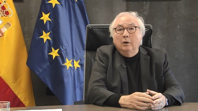 Manuel Castells: Vamos a considerar incrementar todo lo que podamos que las universidades decidan en sus estatutos todo lo posible en temas clave