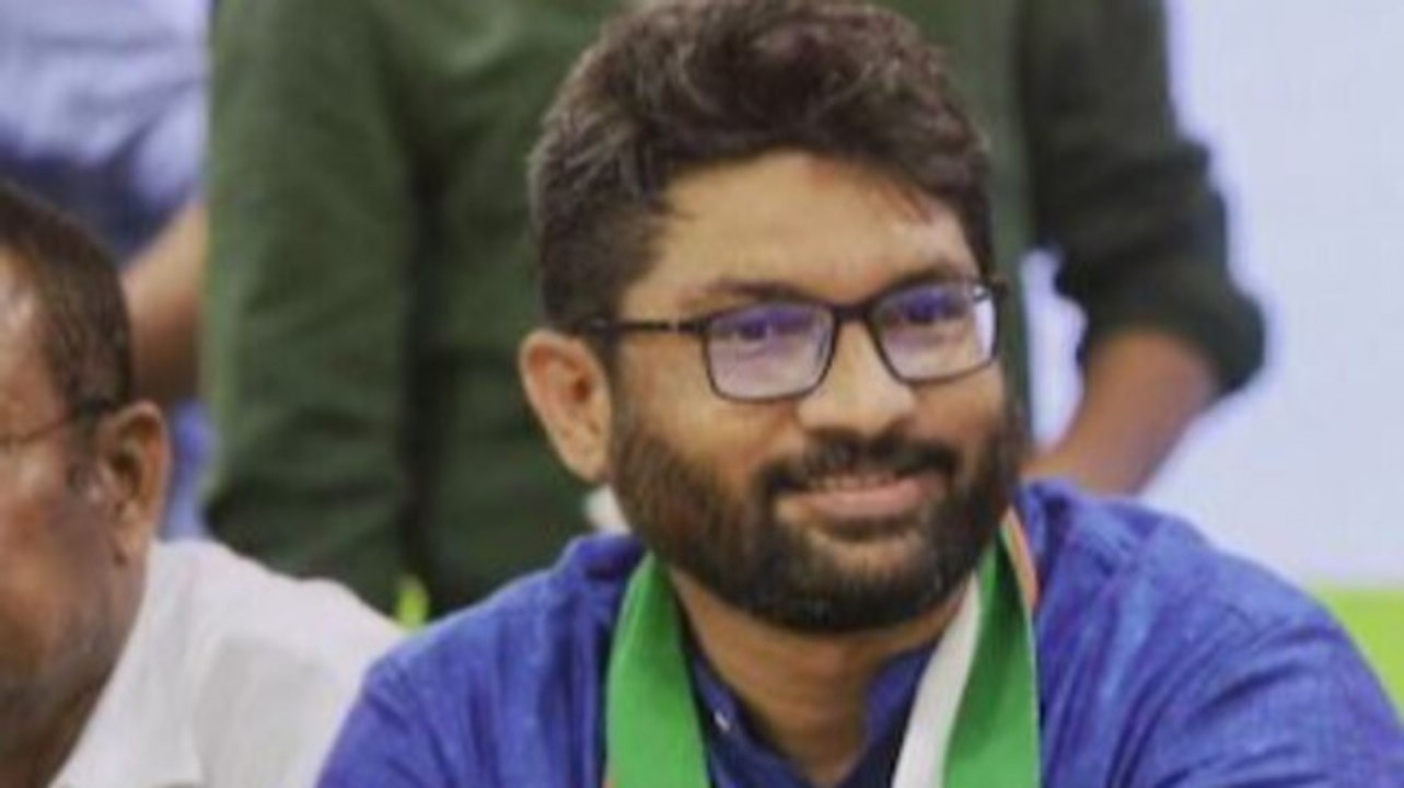 I am with Congress to dislodge BJP from power: Jignesh Mevani