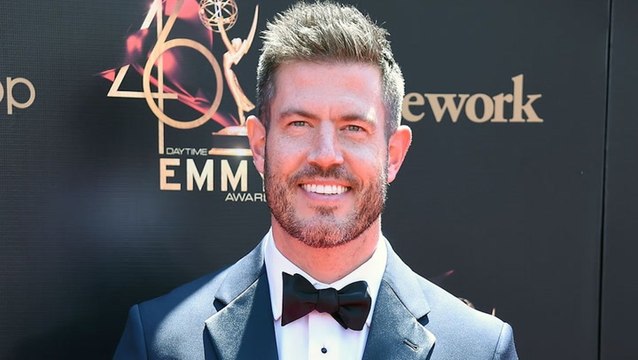‘The Bachelor’: Jesse Palmer Officially Named Season 26 Host | THR News