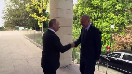 بوتين يستقبل إردوغان في سوتشي لبحث الوضع في سوريا وليبيا وتكثيف التعاون في مجال الغاز