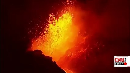 Tehlike büyüyor! Yüzlerce ev kül oldu