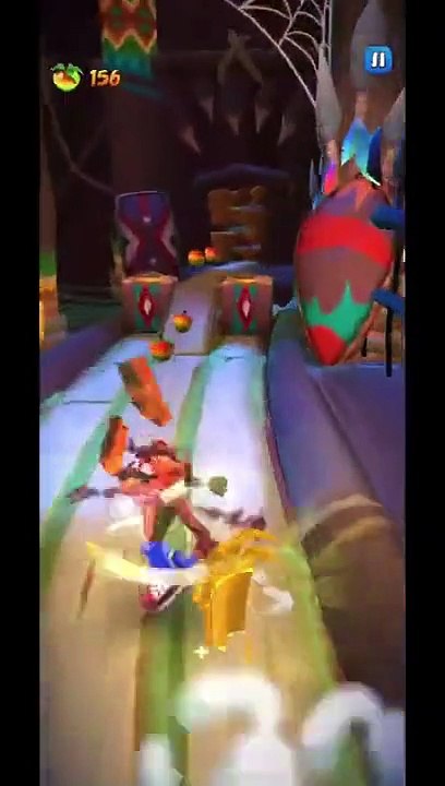 NEW S6 Boss Nitro Grumbler Battle Run On The Great Gate Halloween - Crash Bandicoot: On The Run!