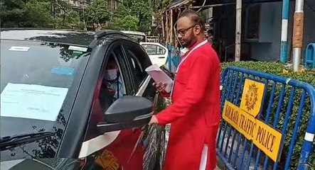 চেতলা বালিকা বিদ্যালয় ঘুরে দেখলেন সিপিআইএম প্রার্থী শ্রীজীব বিশ্বাস | Oneindia Bengali