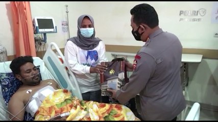 Kapolri Jenguk Korban Penembakan Teroris KKB Papua