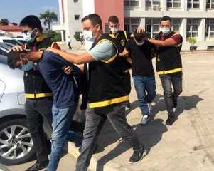 Adana'da 8 bin lira değerinde akü çalan iki hırsız yakalandı