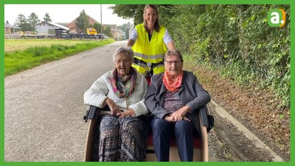 Les seniors en balade en triporteur