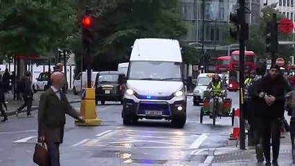 Wayne Couzens arrives at Old Bailey for sentencing