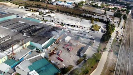 Tuzla'da yangın çıkan alüminyum fabrikası havadan görüntülendi