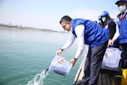 Tarım ve Orman Bakanı Pakdemirli, Adana'da Seyhan Baraj Gölü'ne balık bıraktı