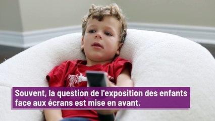 L'influence négative de la télévision pendant le repas des enfants