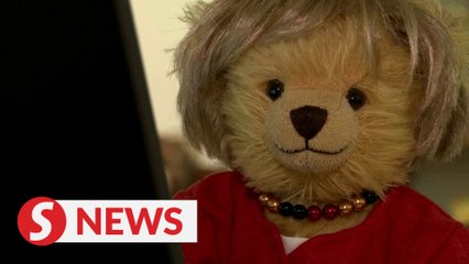 Angela Merkel honored with teddy bear