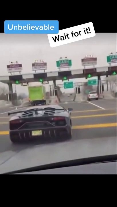 Démarrage en trombe d’une lamborghini
