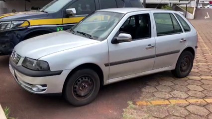Carro furtado em Cascavel é recuperado pela PRF na BR-277
