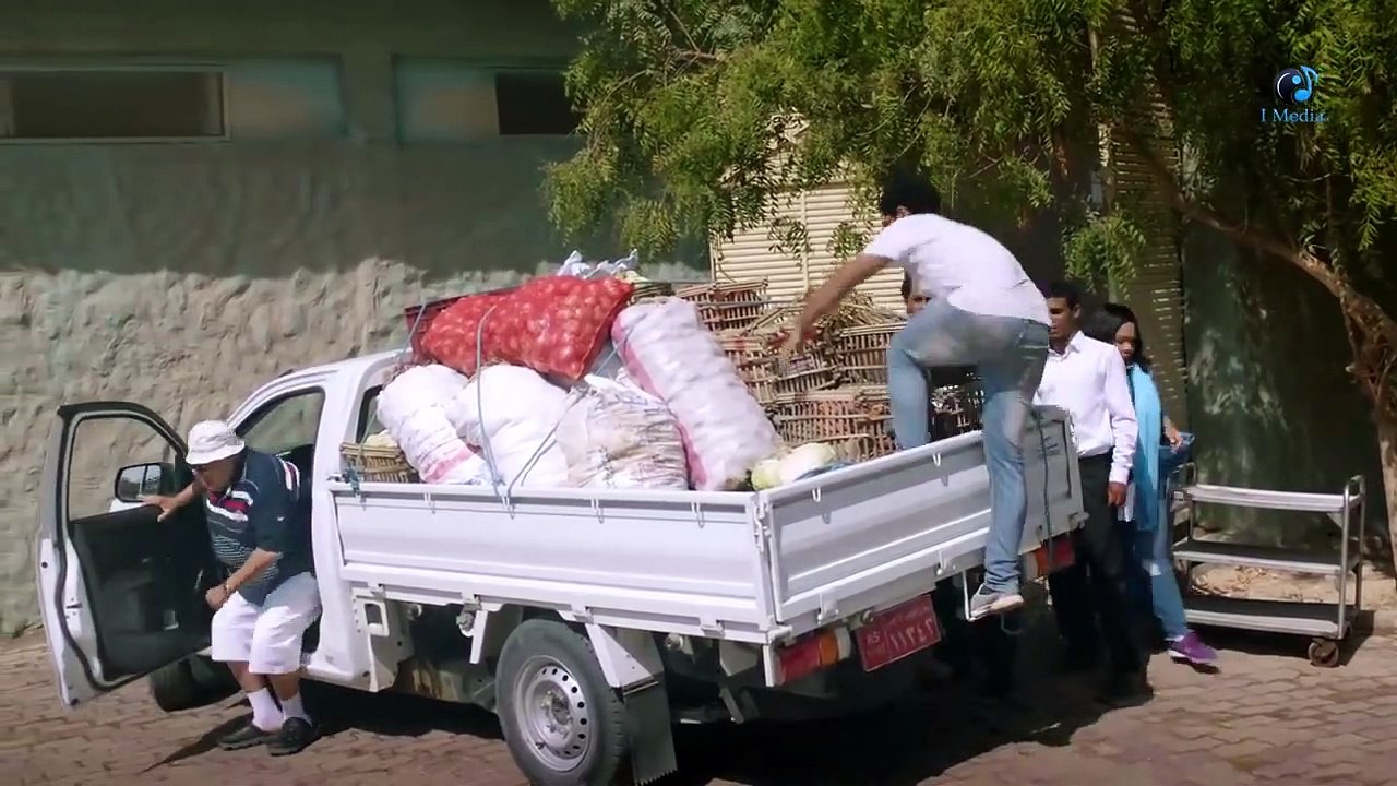 Episode 01 - Bel Hagm el A'eli _ الحلقة الاولى - مسلسل بالحجم العائلى