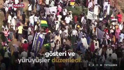 Sudan'da sivil yönetim isteyenler gösteri düzenledi