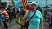 Cientos de independentistas catalanes protestan contra la nueva visita de Felipe VI a Barcelona