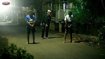 Prank Indonesian Ghost (Pocong) part 2