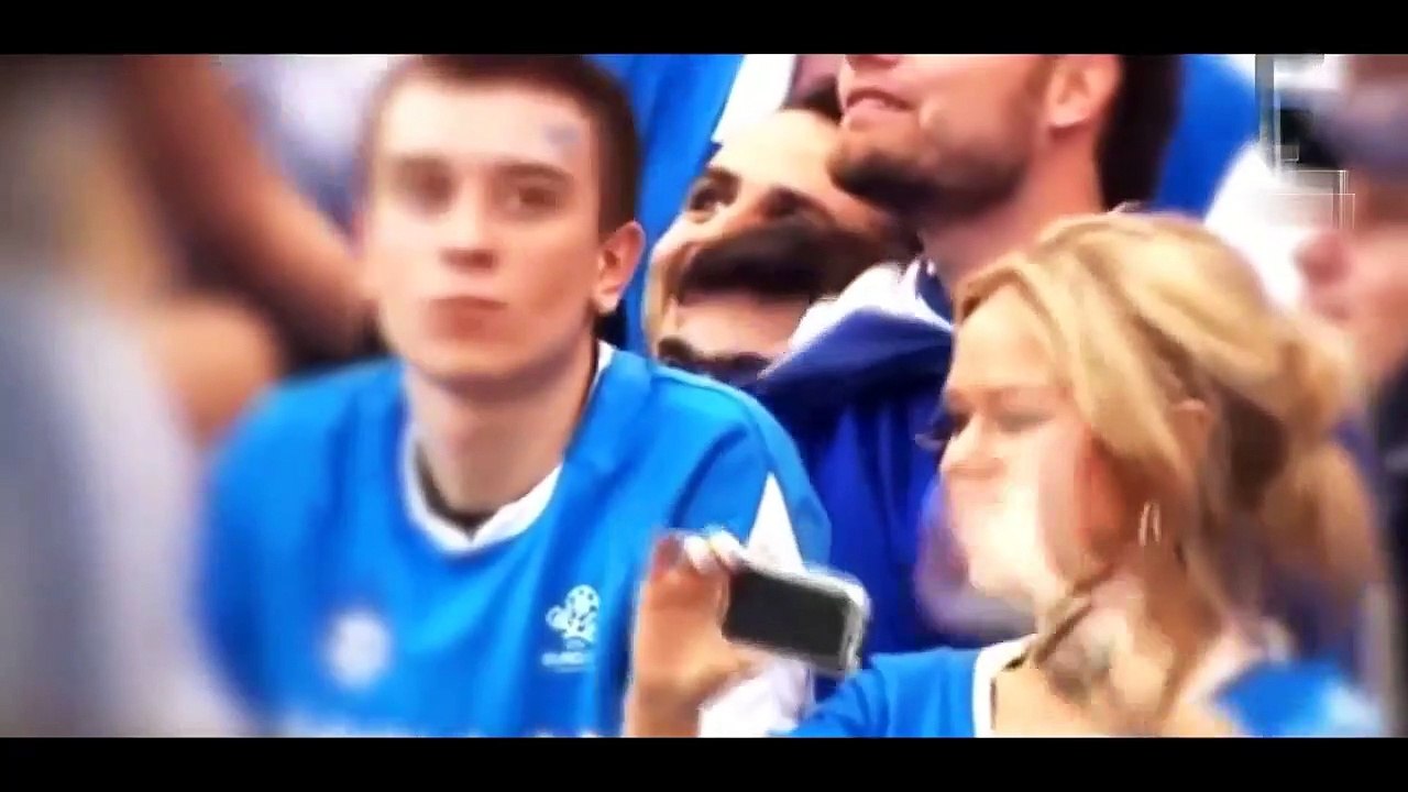 beautiful fans in the world football tribune #Football