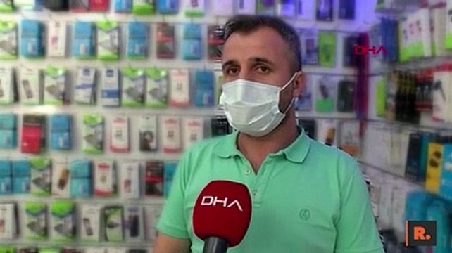 Teknik serviste cep telefonu patladı: Suyla temas etmişti