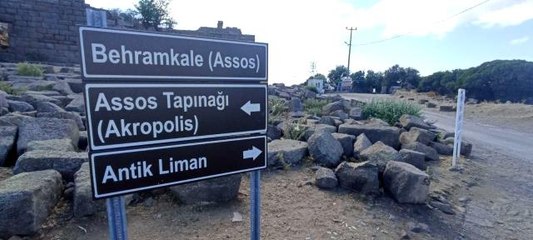 Asos antik kentinin tarihi silueti iş makineleriyle tahrip ediliyor