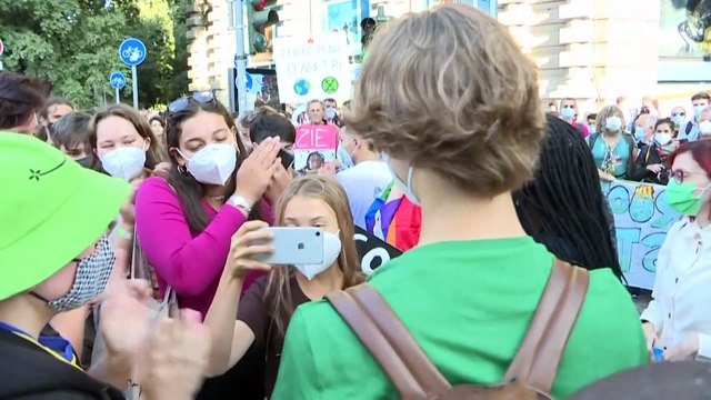 Cientos de jóvenes contra el cambio climático