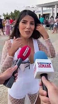 Chabelita, vestida de blanco, llega a la boda de Anabel Pantoja: Mi prima lo ha pasado fatal