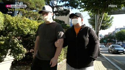 산책을 나가는 부녀