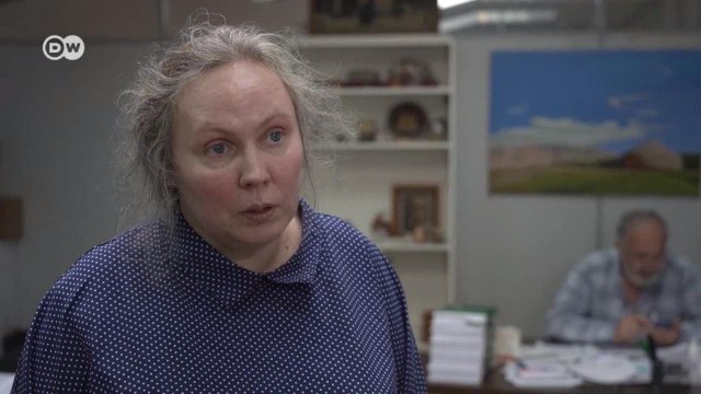 Защитницу мигрантов в России хотят депортировать в Узбекистан: поможет ли запрет ЕСПЧ на ее высылку? (01.10.2021)