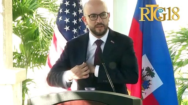 Gouvènman Ameriken prezante eskiz li akoz vyolans ki te fè sou ayisyen ki tap tante rantre ilegal yo