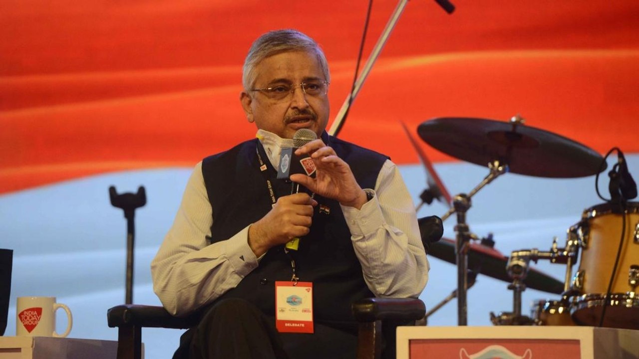 When will be India have herd immunity? AIIMS director reacts