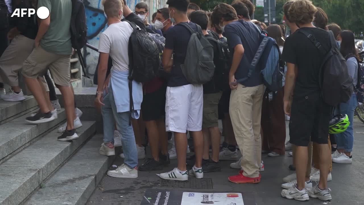 Covid: verso taglio quarantena per salvare scuola in presenza