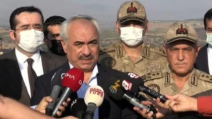 Son dakika: DİYARBAKIR - Jandarma Genel Komutanı Orgeneral Çetin: "'Eren Sonbahar-Kış Operasyonu' 2520 personel ile başlatıldı"