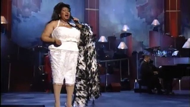 Aretha Franklin - Ain't No Way - VH1 Divas Live: The One And Only Aretha Franklin - 2001