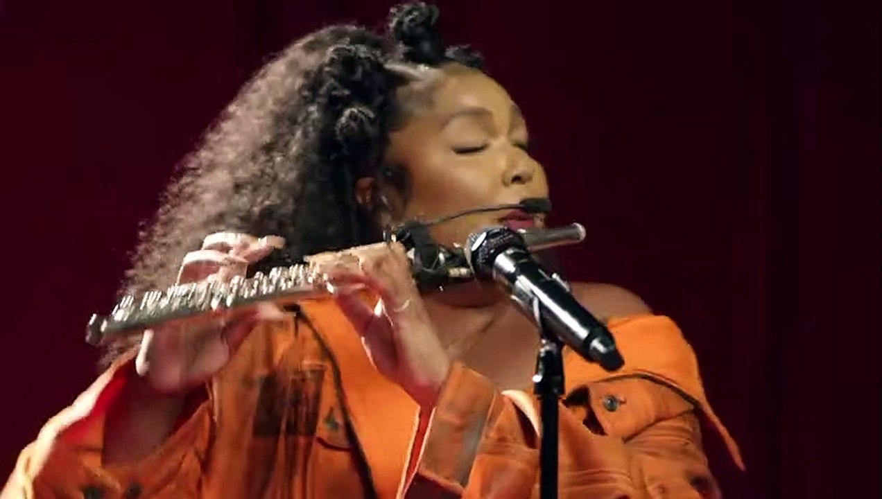 Lizzo - Rumours - Live in the Live Lounge - 2021