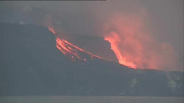 Se abre una nueva boca más en el volcán de La Palma