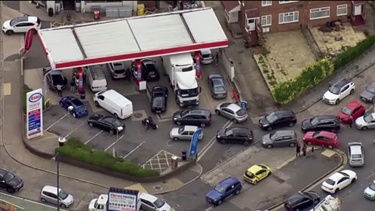 Pénurie d'essence au Royaume-Uni : l'armée à la rescousse