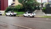 Carro é jogado contra árvore ao ser atingido por veículo na Minas Gerais
