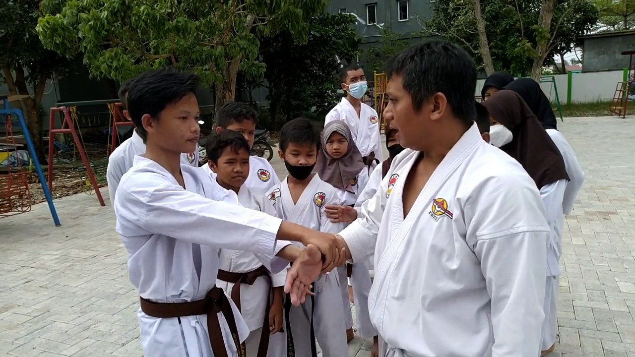 Self Defense Secret Technique