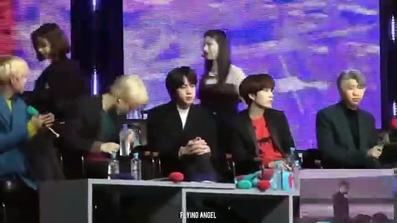 BTS Reaction to Stray Kids @GDA 2021