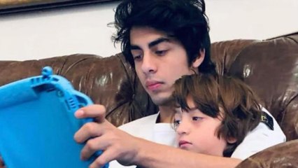 Nonstop: Shah Rukh's Son, Aryan being questioned by NCB
