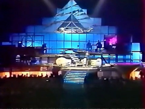 Ambitions à Grenoble - Emission de Bernard Tapie (1ère partie)