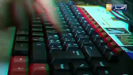التسوق الإلكتروني  صفحات وهمية توقع ضحاياها وعقوبات لردع المتورطين