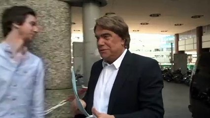 Умер французский бизнес-магнат и бывший политик Бернар Тапи