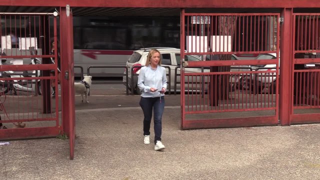 Roma, Giorgia Meloni al seggio per votare